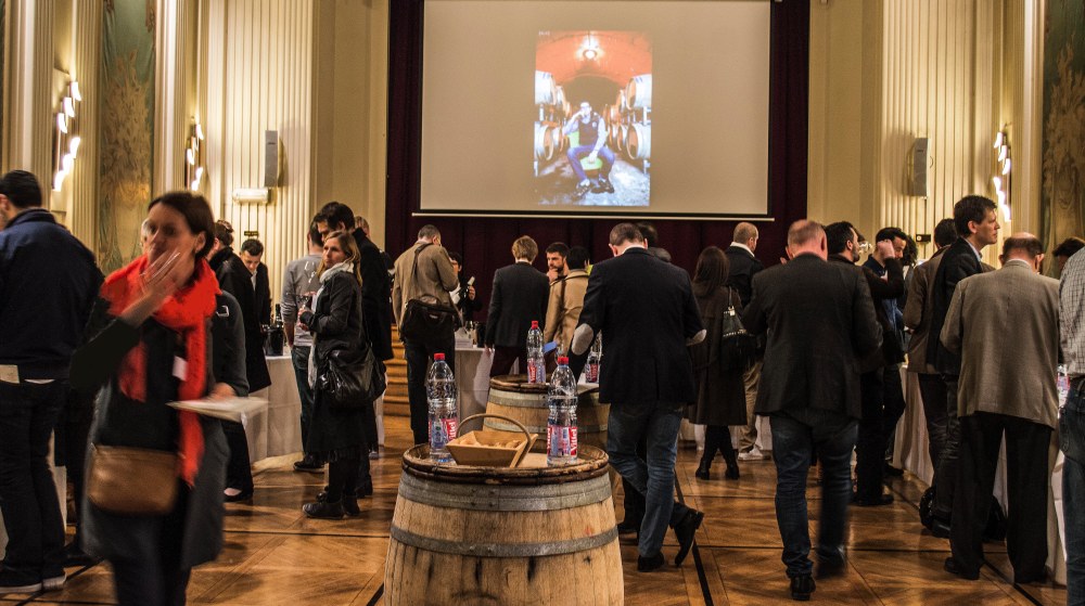 Portraitsdebulles-DespiedsetdesvinsReims